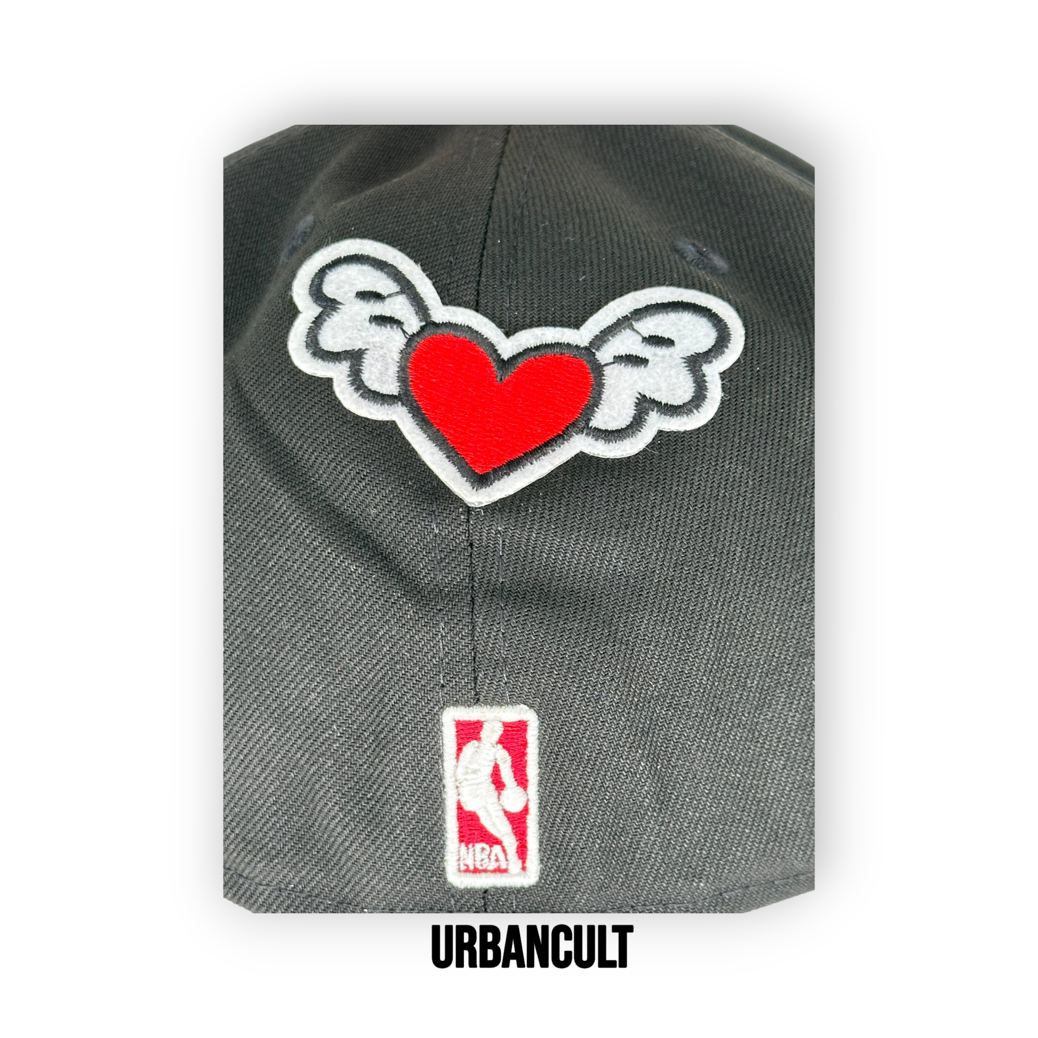 New Era Miami Heat Essential Custom - Nero/Rosso 7 5/8 - Urban Cult