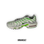 Nike TN Air Max Plus Bianche e Verdi Green Strike - Urban Cult