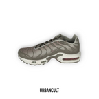 Nike Air Max Plus TN Grigie e Rosa "Enigma Stone"