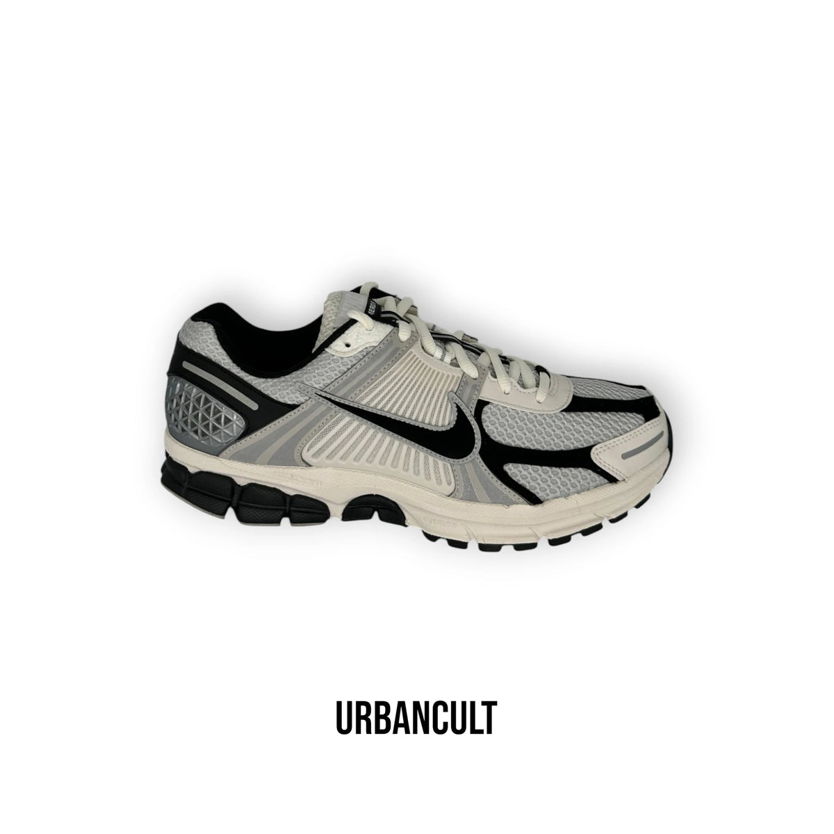 Nike Air Zoom Vomero 5 Photon Dust Black