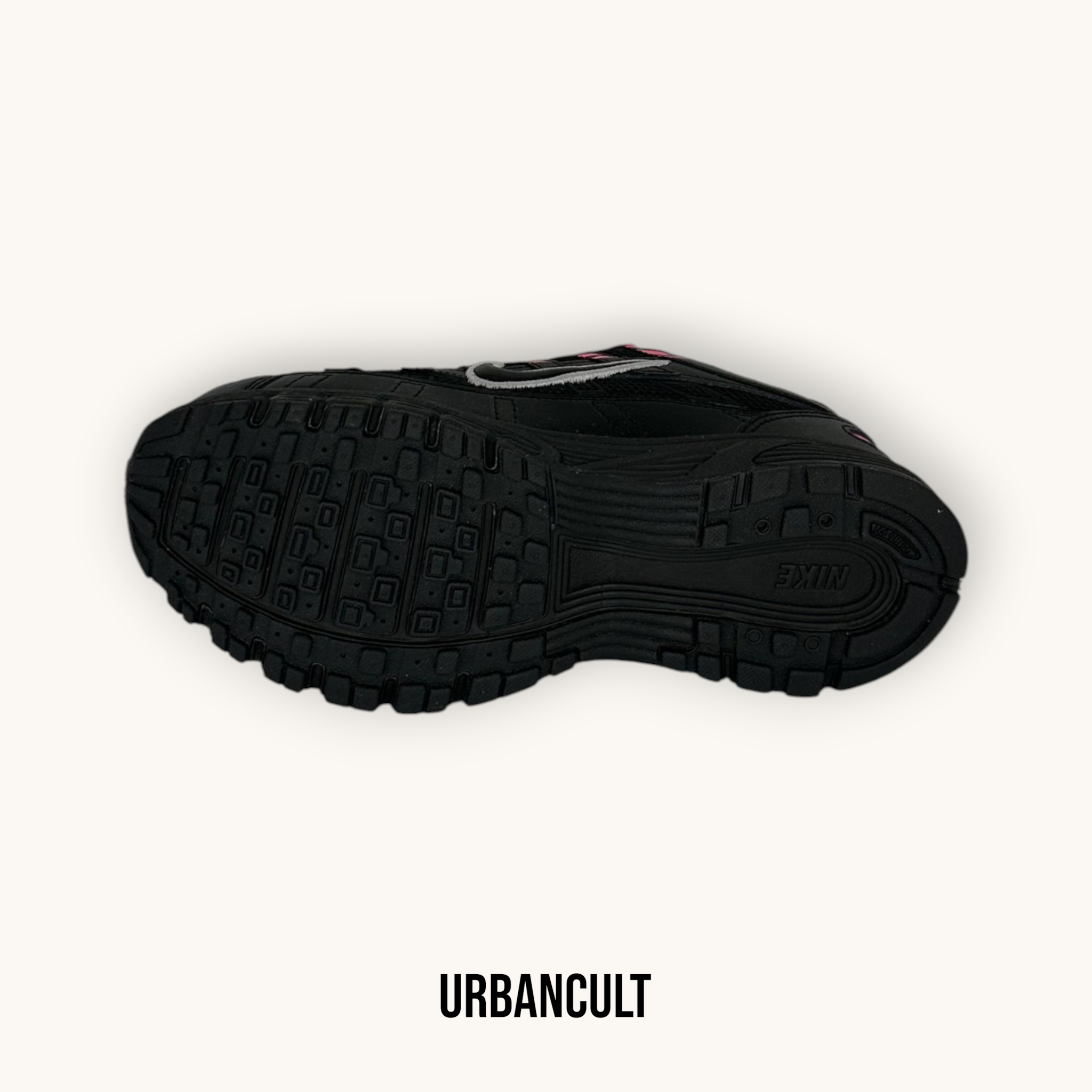 Nike P-6000 - Black / Pink