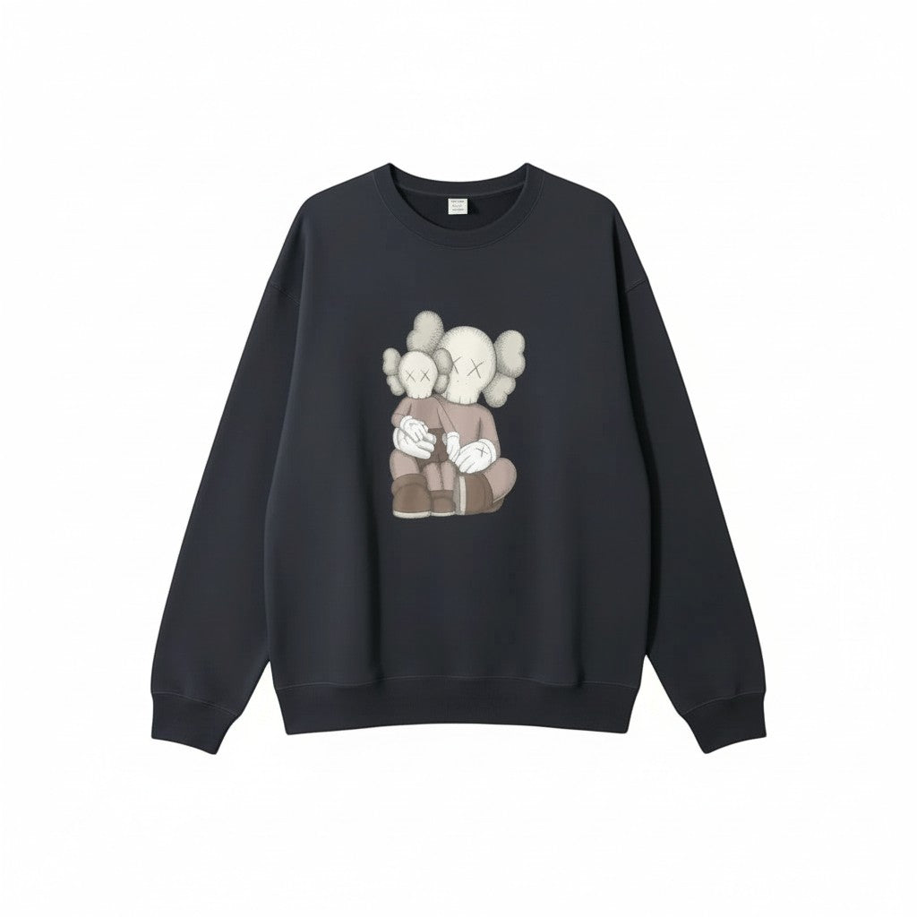 Felpa girocollo nera Uniqlo x KAWS Holiday con grafica Companion. Cotone morbido, vestibilità comoda.