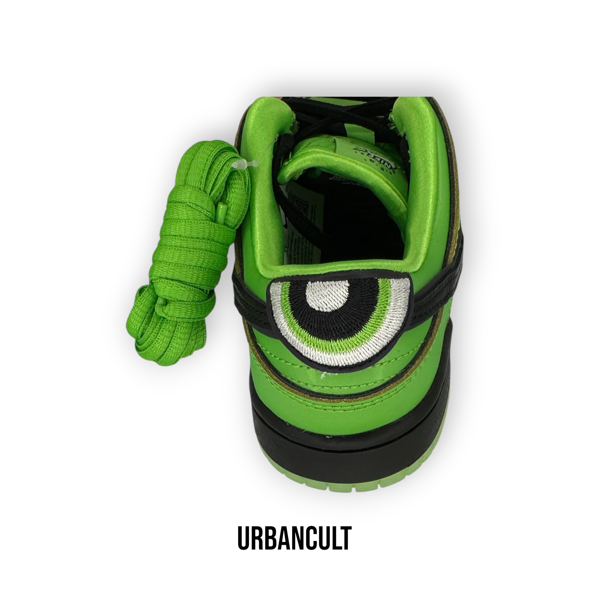 Nike SB Dunk Low x Le Superchicche Verde 'Molly' (Buttercup) - PS - Urban Cult