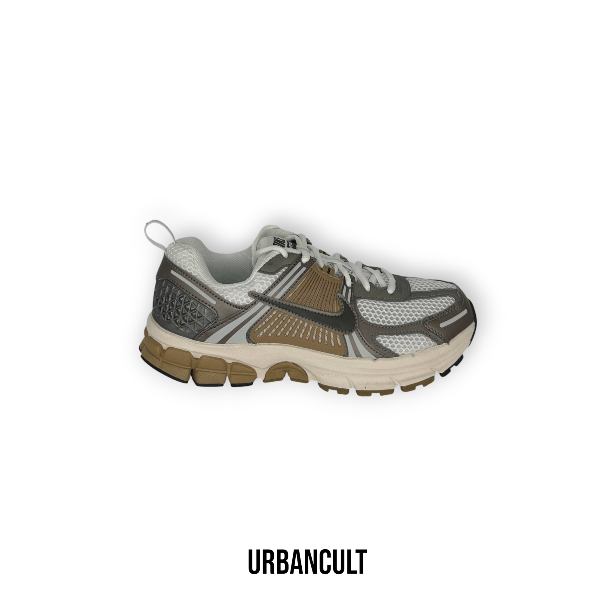 Nike Zoom Vomero 5 'Metallic Pewter - Grigio/Oro - Urban Cult