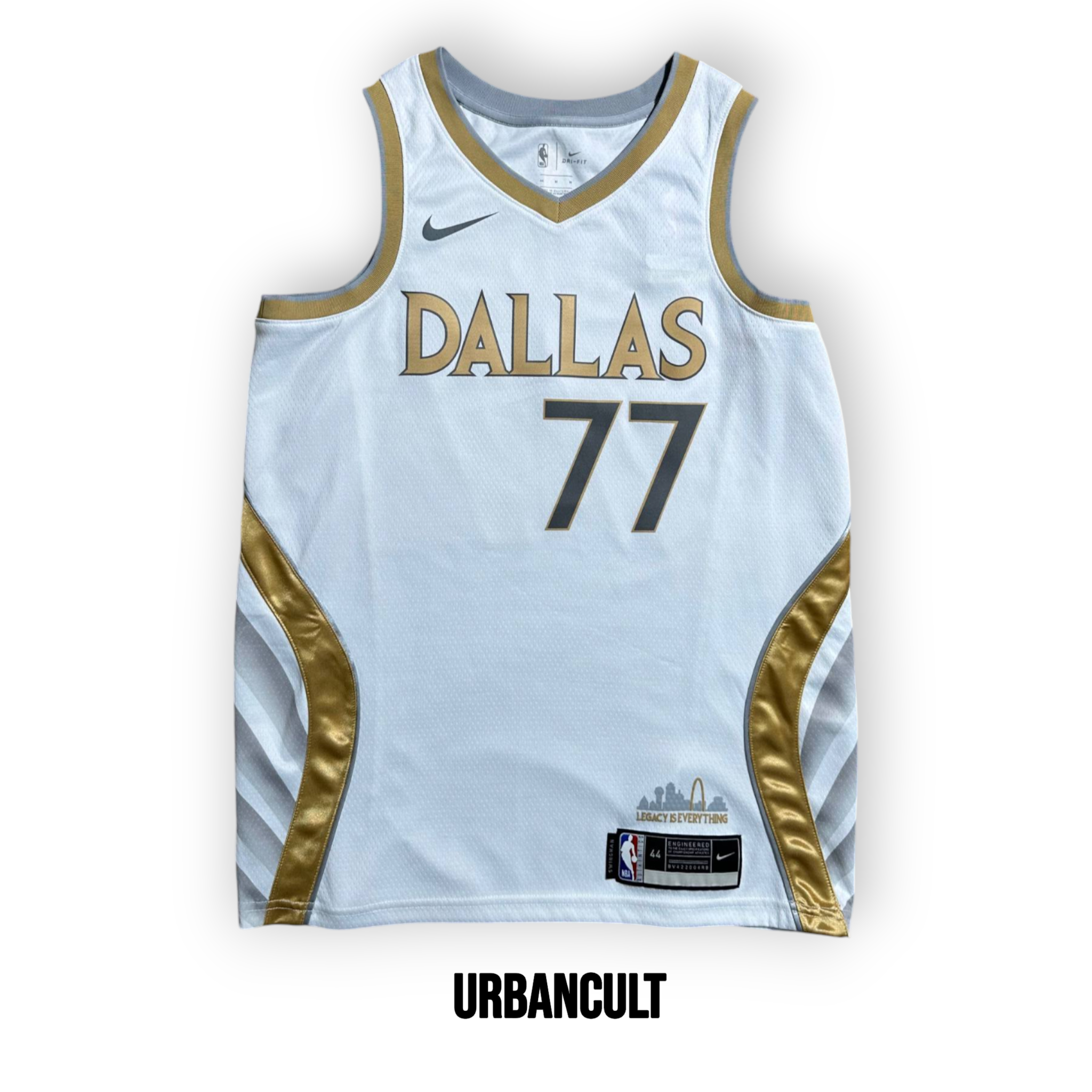 Jersey Ufficiale NBA Dallas Mavericks 2019/2020 Luka Doncic 77 - Bianco - Urban Cult
