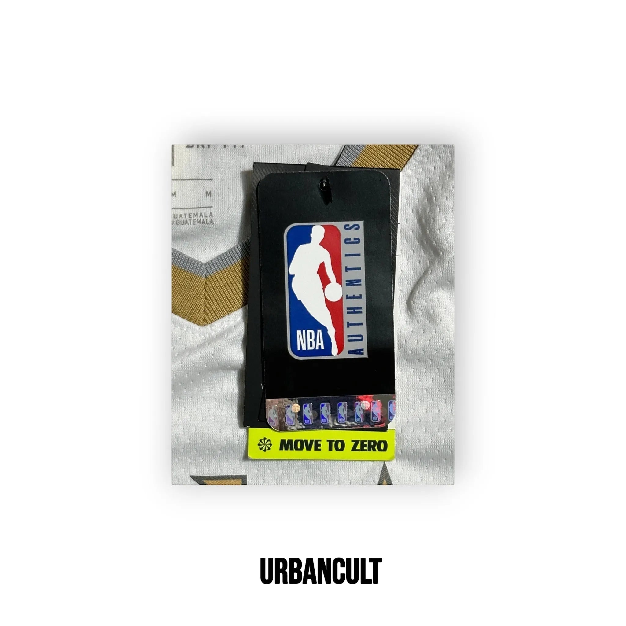 Jersey Ufficiale NBA Dallas Mavericks 2019/2020 Luka Doncic 77 - Bianco - Urban Cult