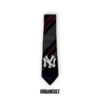 Cravatta Vintage Custom "New Era" fantasia a righe Blu/Rosse - Urban Cult
