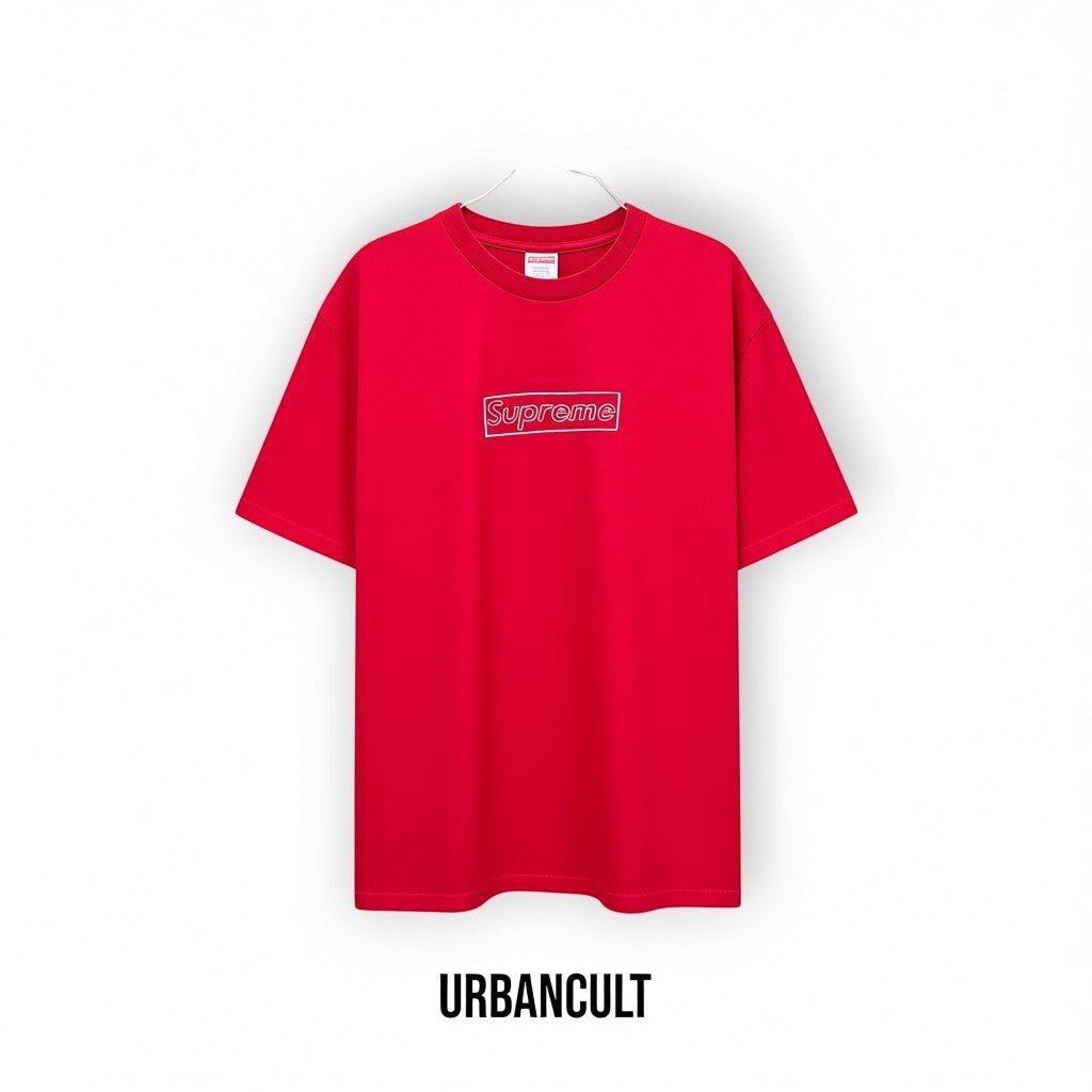 tee kaws supreme - Urban Cult