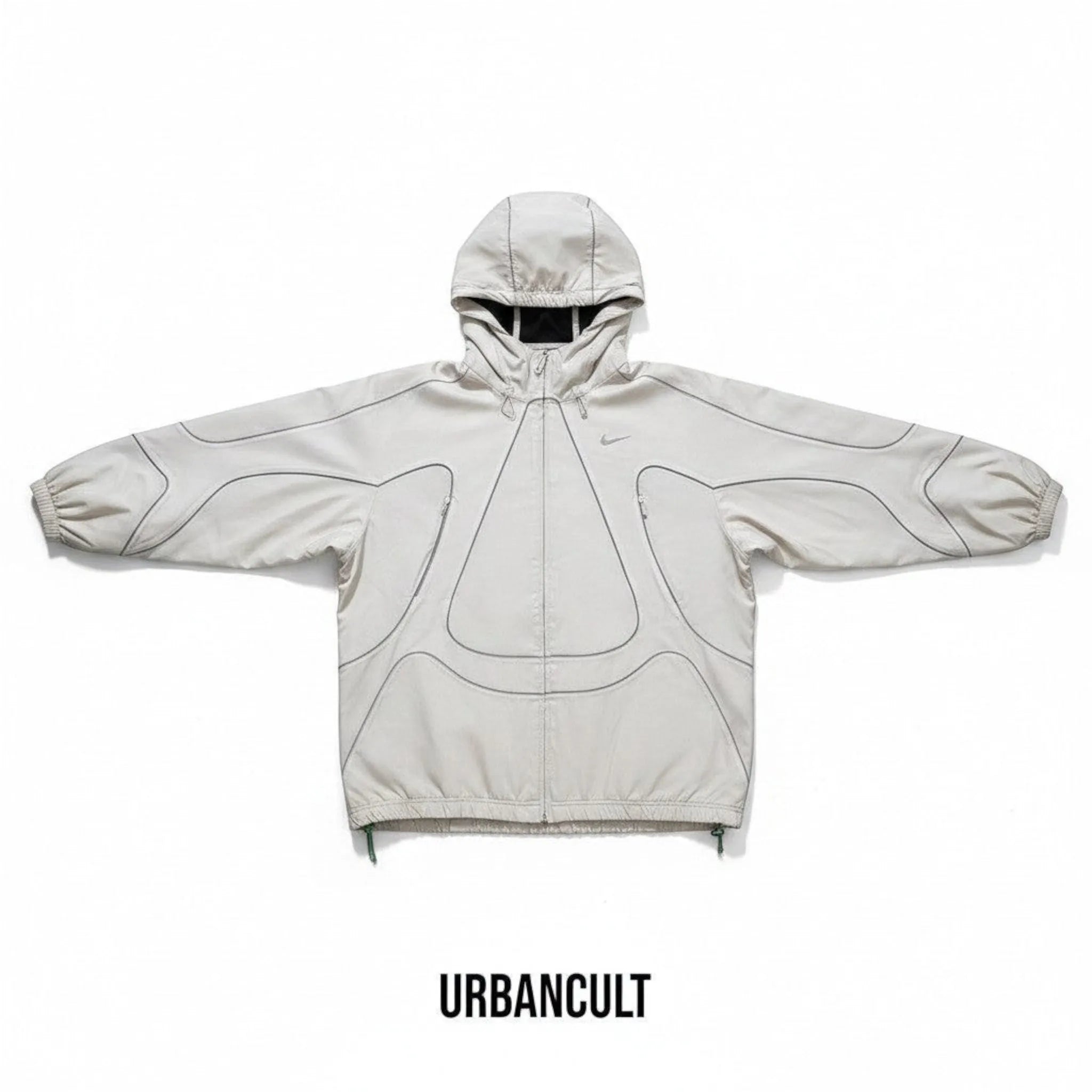 Giacca Urban Cult Nike x Corteiz grigio antracite con cappuccio, design tecnico e loghi ricamati