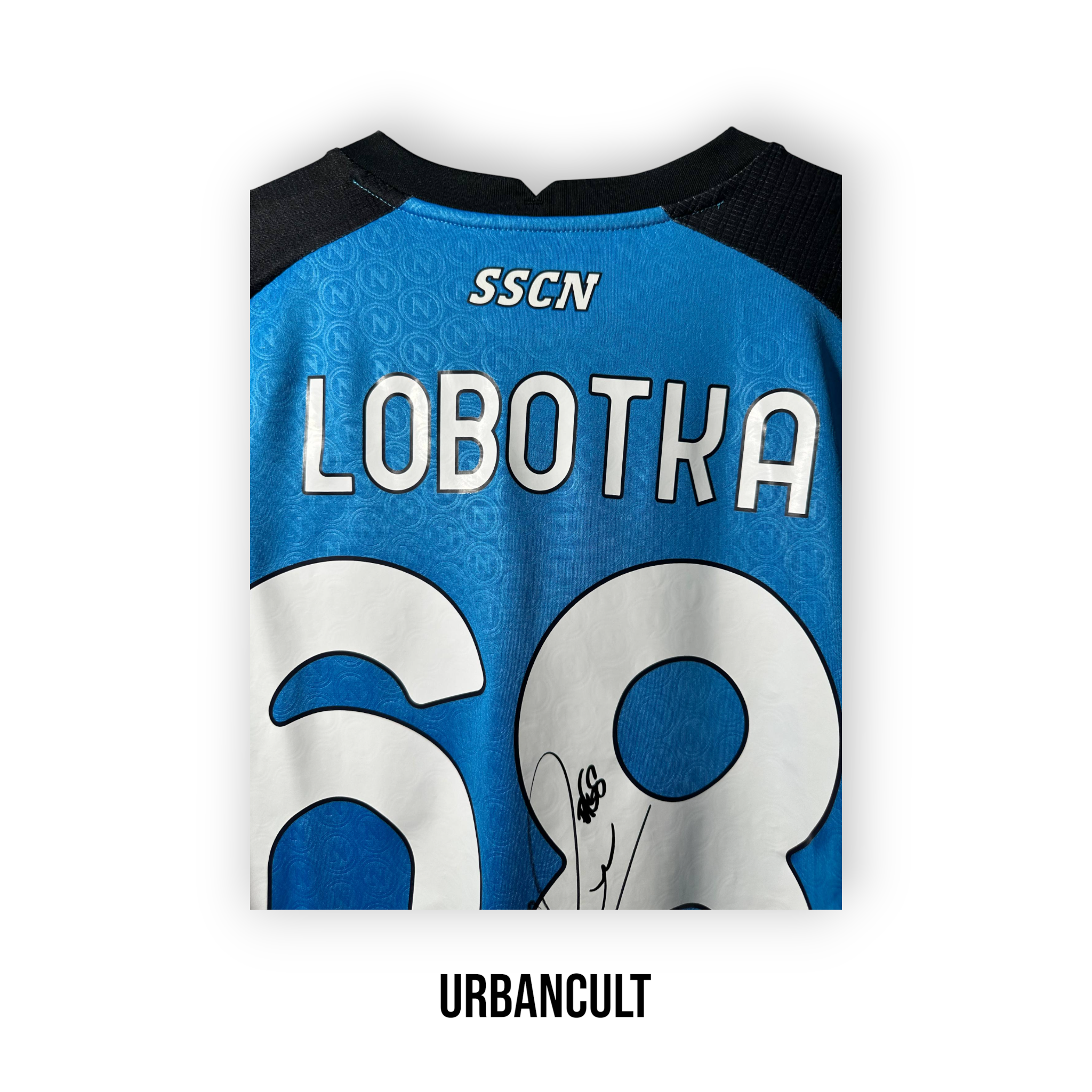 Maglia Napoli 2022/23 - Lobotka #68 AUTOGRAFATA - Urban Cult