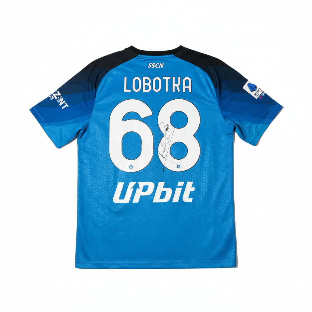Maglia Napoli 2022/23 - Lobotka #68 AUTOGRAFATA - Urban Cult