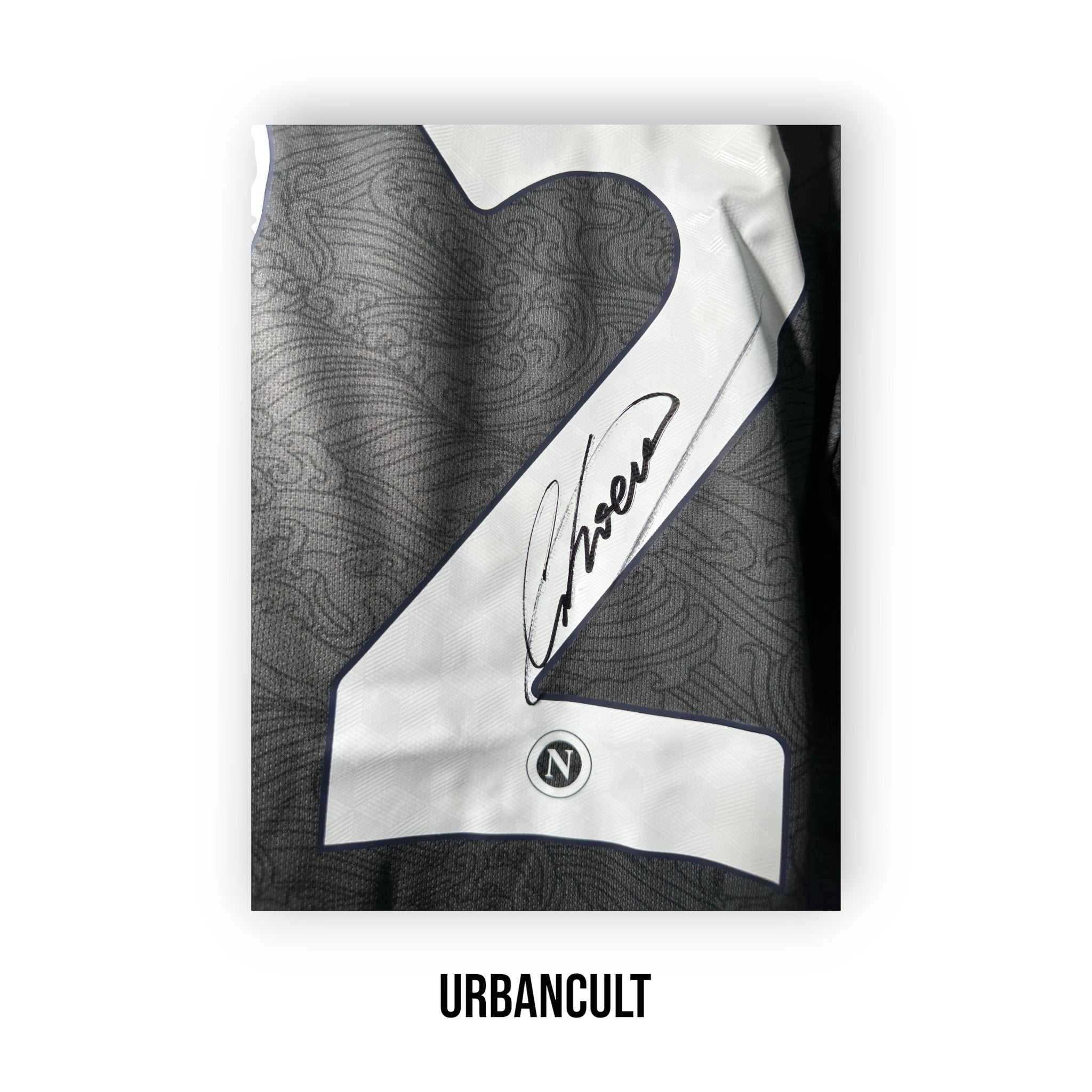 Maglia Napoli 2024/25 - Di Lorenzo #22 AUTOGRAFATA (Black Edition) - Urban Cult