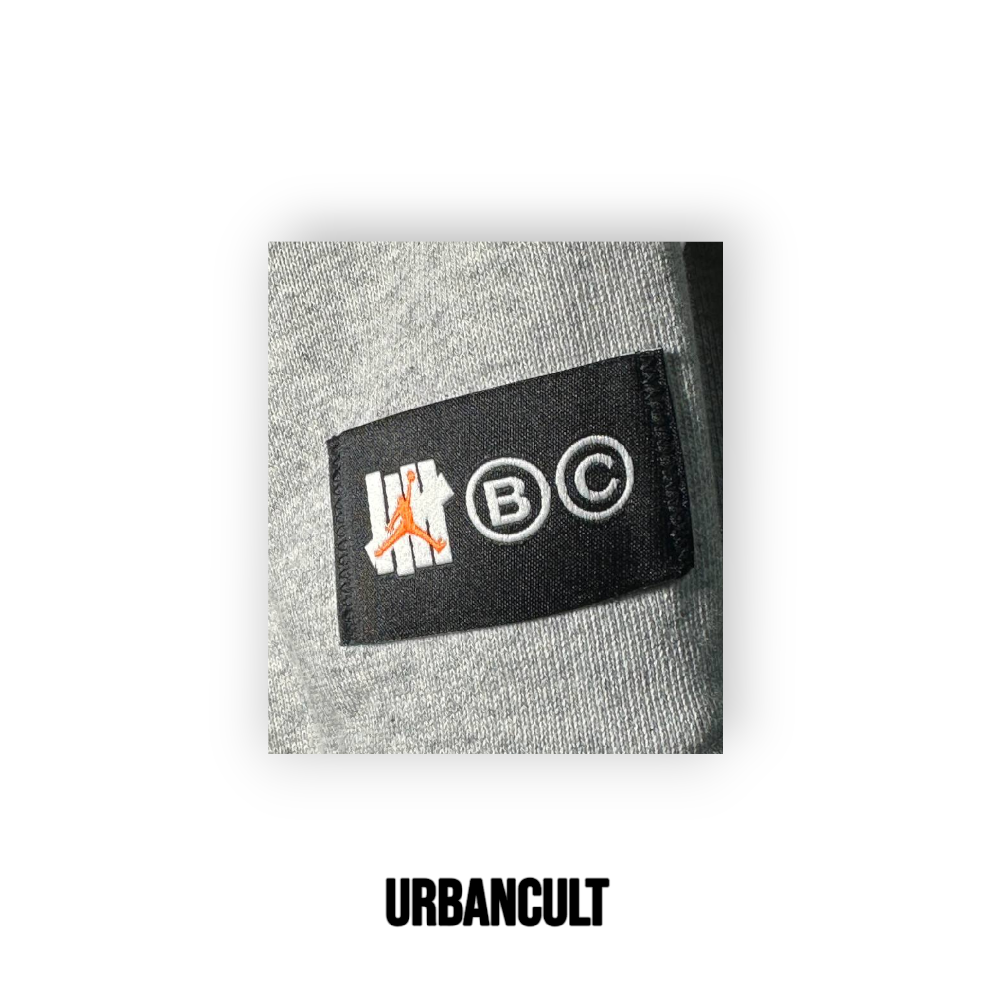 Felpa Jordan x Undefeated con Cappuccio - Grigia - Urban Cult