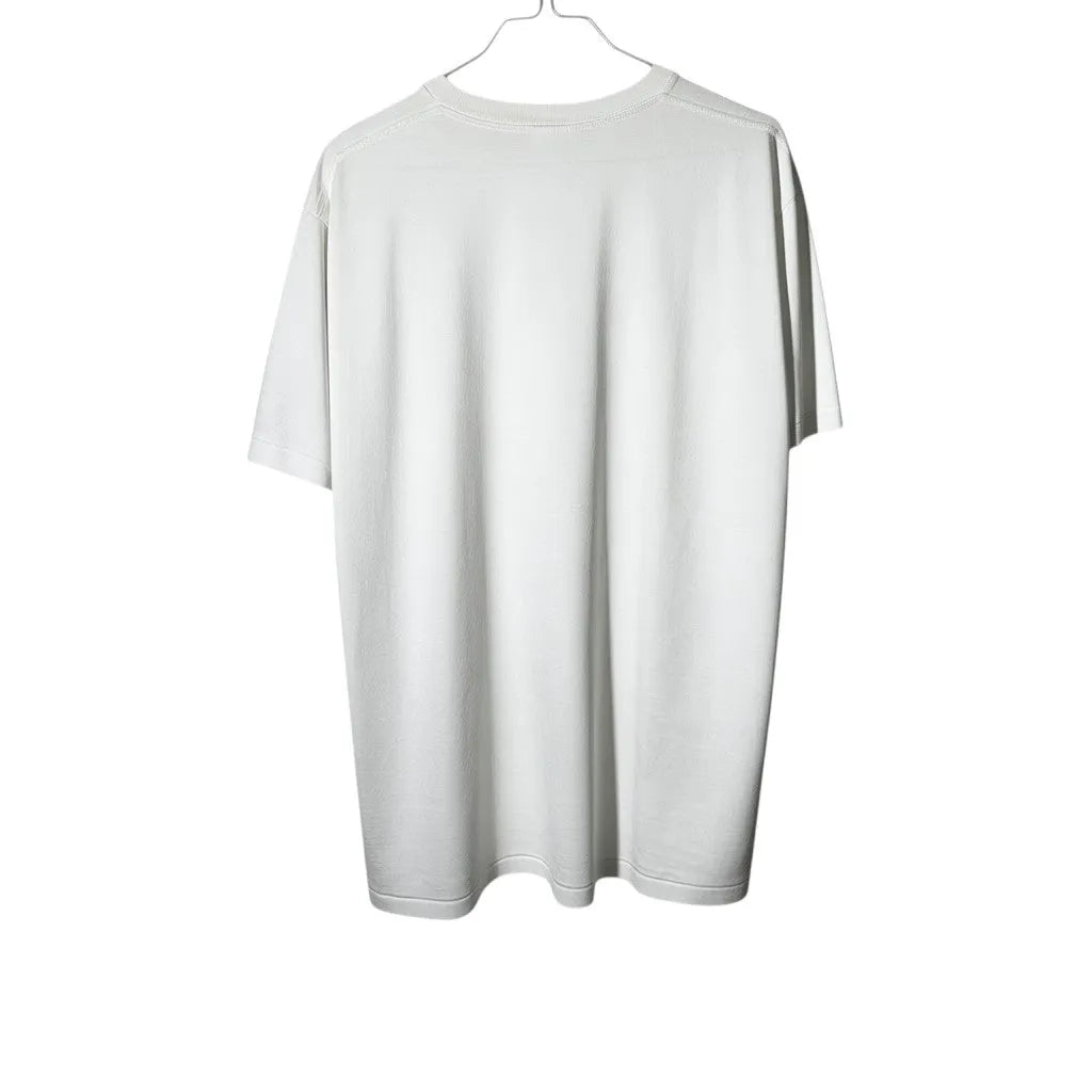 Urban Cult BAPE Mix Camo College T-shirt in bianco, taglia XL. Stampa grafica logo college con fantasie mimetiche multicolor.