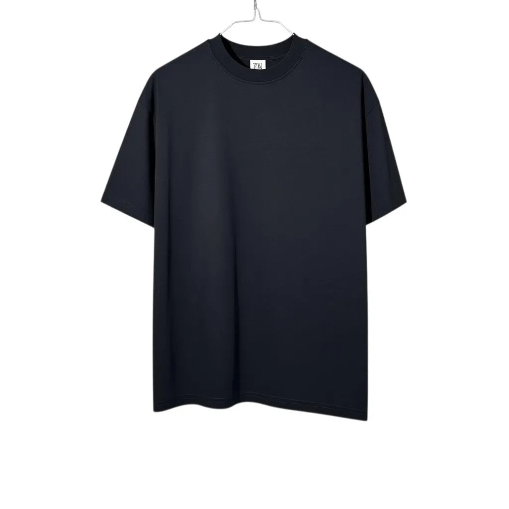 Urban Cult T-shirt Corteiz OG Alcatraz Italia Nera in cotone pesante con vestibilità oversize. Logo Alcatraz con dettagli Italia.